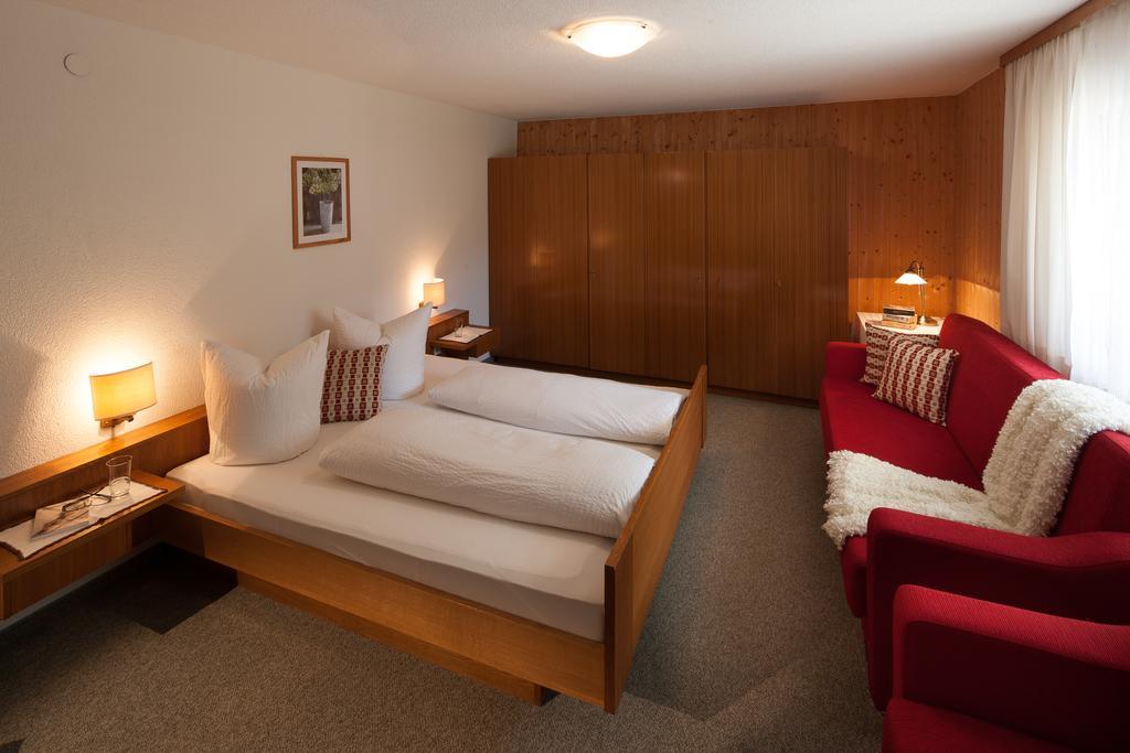 Gaestehaus Laesser Mellau Rom bilde